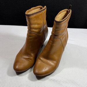 Frye Steffi Zip Short Brown Leather Ankle Boots Size 8.5